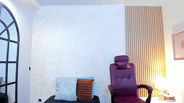 aliceandsia online show from February 2, 7:34 pm