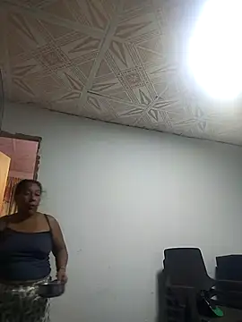 Naomi-Mature online show from October 17, 8:39 am