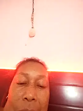 Naomi-Mature online show from February 6, 10:13 pm