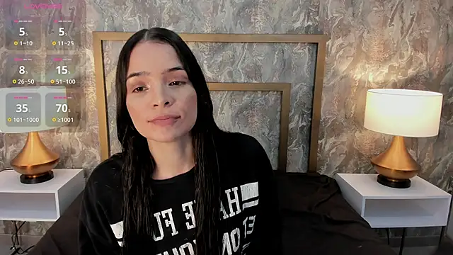 Snapshot of DannaBelucci chatting on September 20, 12:39 pm DannaBelucci online show from September 20, 12:39 pm