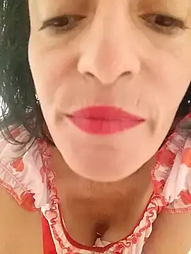 Snapshot of Gecenin_Kralicesi chatting on October 11, 8:24 am Gecenin Kralicesi online show from October 11, 8:24 am