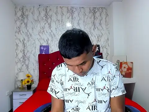 Adam Morgan2 online show from April 7, 1:17 am