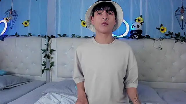 AleAurarashi online show from December 3, 1:24 am