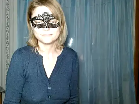 Miss Nona online show from January 31, 7:11 pm