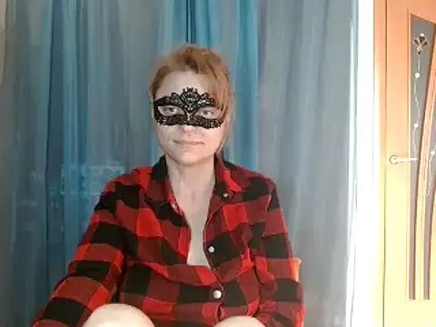 Miss Nona online show from March 21, 1:37 pm