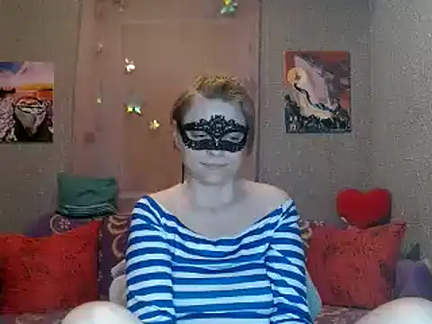 Snapshot of Miss_Nona chatting on April 18, 4:00 pm Miss Nona online show from April 18, 4:00 pm