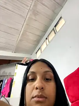 Messy-diana21 online show from November 8, 7:34 pm