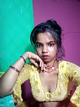 HotPiya439 online show from October 10, 11:15 pm