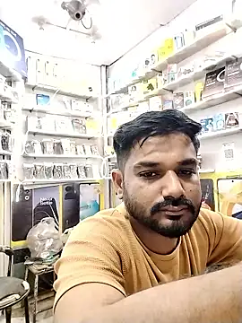 Snapshot of avi007p chatting on March 18, 4:32 pm avi007p online show from March 18, 4:32 pm