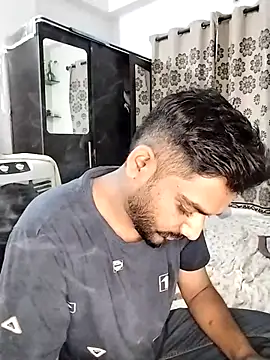 Snapshot of avi007p chatting on March 19, 5:28 pm avi007p online show from March 19, 5:28 pm