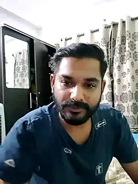 Snapshot of avi007p chatting on May 14, 5:20 pm avi007p online show from May 14, 5:20 pm