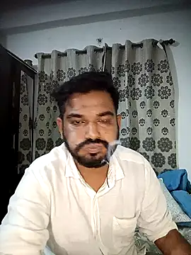 Snapshot of avi007p chatting on July 17, 5:40 pm avi007p online show from July 17, 5:40 pm
