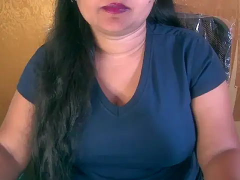 Snapshot of Saniya_K chatting on October 18, 8:15 am Saniya K online show from October 18, 8:15 am