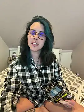 Snapshot of LadyNocturne chatting on May 19, 1:39 pm LadyNocturne online show from May 19, 1:39 pm