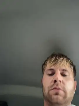 Snapshot of RioBlaze chatting on September 27, 4:23 pm RioBlaze online show from September 27, 4:23 pm