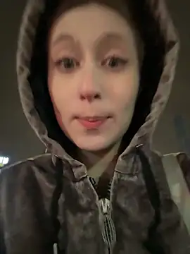 FroggyAnna online show from October 27, 3:27 pm