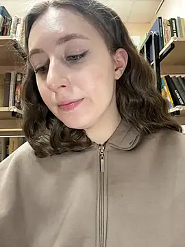 Snapshot of FroggyAnna chatting on March 25, 6:25 pm FroggyAnna online show from March 25, 6:25 pm
