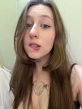 Snapshot of FroggyAnna chatting on May 20, 3:18 pm FroggyAnna online show from May 20, 3:18 pm