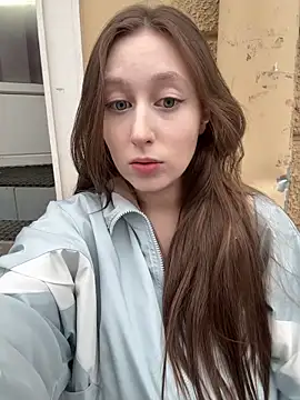 Snapshot of FroggyAnna chatting on May 29, 5:11 pm FroggyAnna online show from May 29, 5:11 pm