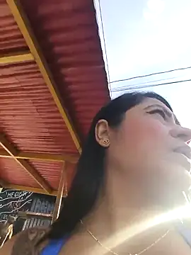 julieta evanns1 online show from October 4, 12:03 pm