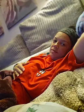 GoddessChantelle online show from April 16, 8:20 pm