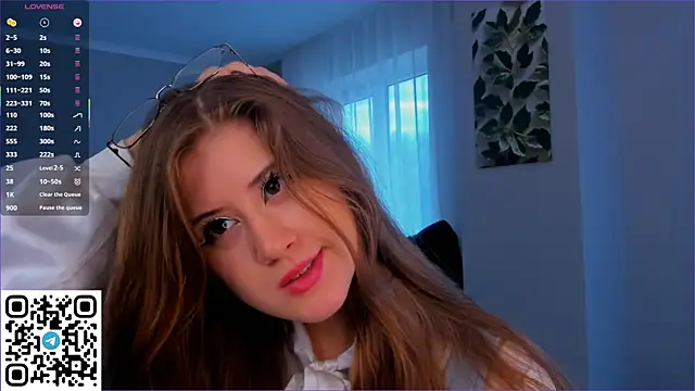 Orivienne online show from September 19, 6:37 am