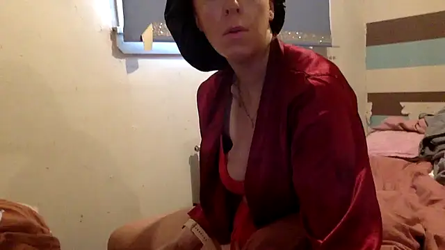 Snapshot of Bellababexox_ chatting on September 14, 4:28 pm Bellababexox online show from September 14, 4:28 pm