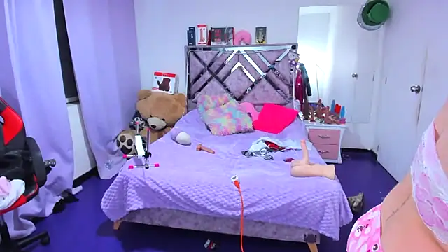 Luna Analya online show from April 11, 5:12 am