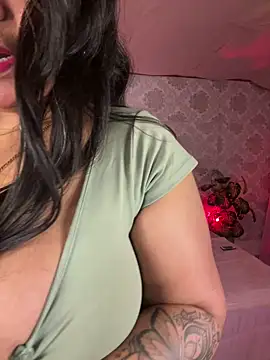 Snapshot of Vicky_Saidi chatting on May 5, 10:01 am Vicky Saidi online show from May 5, 10:01 am
