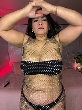 Snapshot of Vicky_Saidi chatting on May 29, 10:35 am Vicky Saidi online show from May 29, 10:35 am