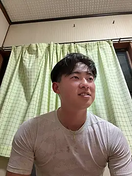 Snapshot of shoma2003 chatting on April 6, 11:22 am shoma2003 online show from April 6, 11:22 am