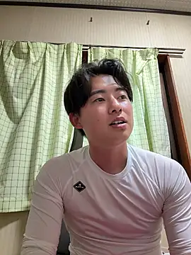 Snapshot of shoma2003 chatting on May 14, 11:17 am shoma2003 online show from May 14, 11:17 am