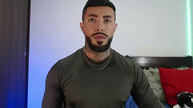 andrea de lucaa online show from April 14, 4:29 am