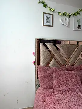 sofi sweet 7 online show from September 9, 8:41 pm