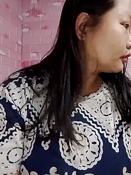 girl-babi online show from April 4, 7:17 am