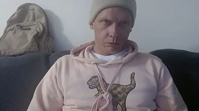 whoadiestreams online show from November 10, 10:31 pm