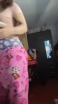 lindasyt online show from November 3, 4:25 am