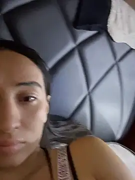 RAKEL37 online show from April 15, 5:25 am