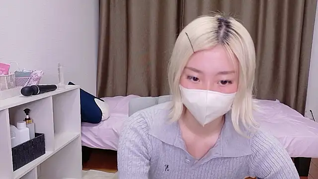 Snapshot of Nana__ch chatting on June 25, 4:22 pm Nana ch online show from June 25, 4:22 pm