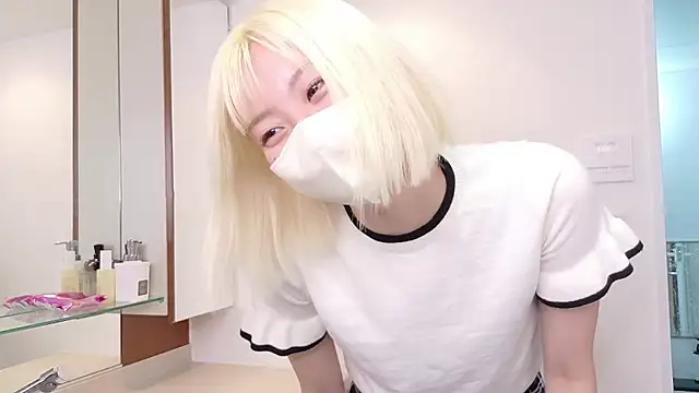 Snapshot of Nana__ch chatting on July 4, 4:13 pm Nana ch online show from July 4, 4:13 pm