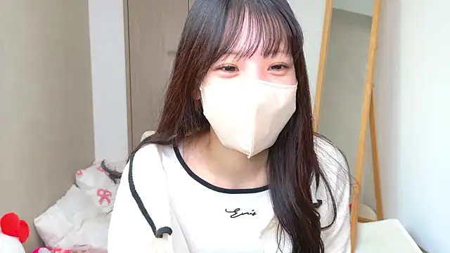 Snapshot of riri__nyan_o0 chatting on March 28, 5:07 am riri nyan o0 online show from March 28, 5:07 am