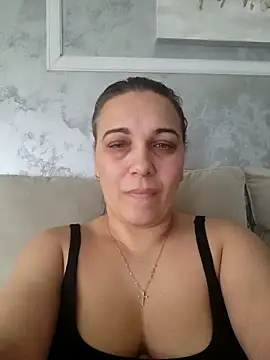 PalomaDesireee online show from December 15, 7:01 am