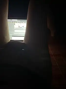 Snapshot of ehdwns chatting on October 11, 5:00 pm ehdwns online show from October 11, 5:00 pm