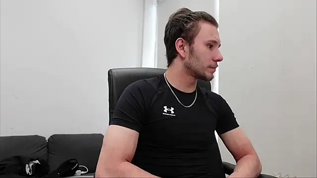 Snapshot of Ethan_Fyre chatting on October 4, 12:47 pm Ethan Fyre online show from October 4, 12:47 pm