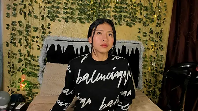 Tiffany Nm online show from December 22, 2:25 pm