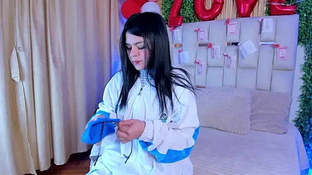 Snapshot of Jade_Nmm chatting on February 22, 12:58 pm Jade Nmm online show from February 22, 12:58 pm