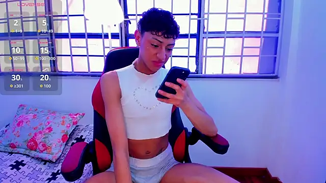 Snapshot of owen_sexy25 chatting on September 12, 7:36 pm owen sexy25 online show from September 12, 7:36 pm