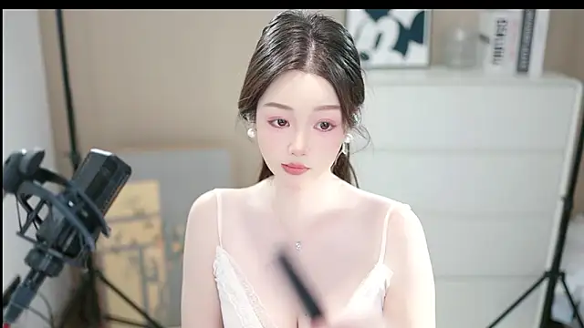 abbyli12 online show from December 1, 2:55 pm