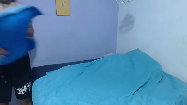 onixandghosty1 online show from September 15, 7:03 pm