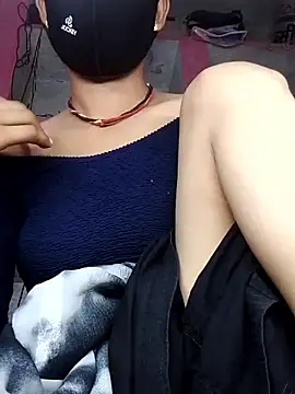 Snapshot of Hut_rotu_cute chatting on September 15, 11:16 pm Hut rotu cute online show from September 15, 11:16 pm